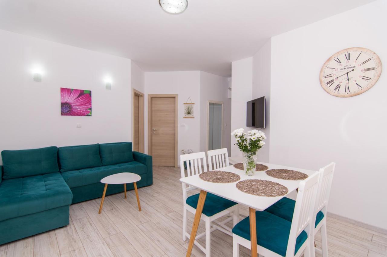 Apartman Sun Solin Apartment Luaran gambar