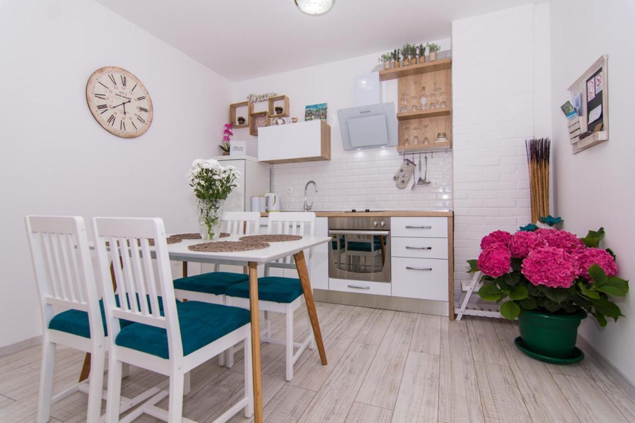 Apartman Sun Solin Apartment Luaran gambar